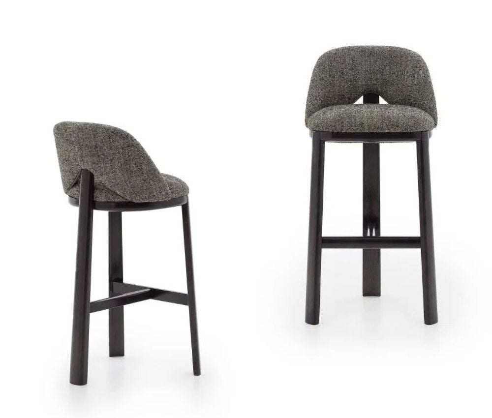 Customize Design of Bar Chairs - Brew